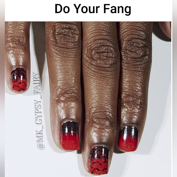 Last chance! Color Street Do Your Fang BRAND NEW Halloween Limited Edition Nails - Picture 1 of 10
